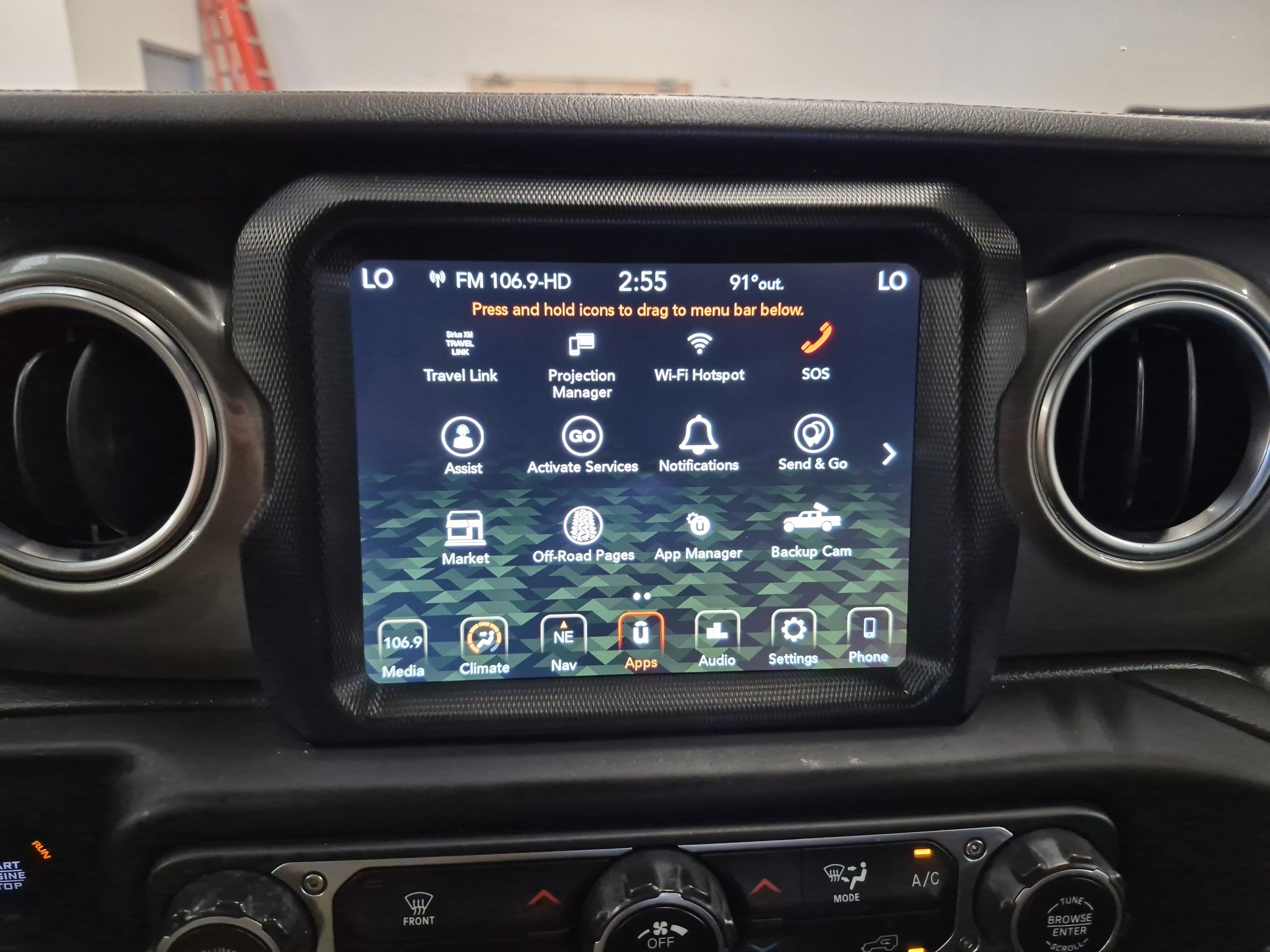 Used 2023 Jeep Gladiator Overland AWD/4WD image 35