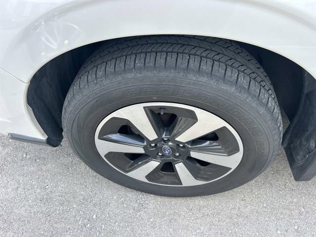 Used 2017 Subaru Forester 2.5i Limited w/ Popular Package #1 AWD/4WD image 10