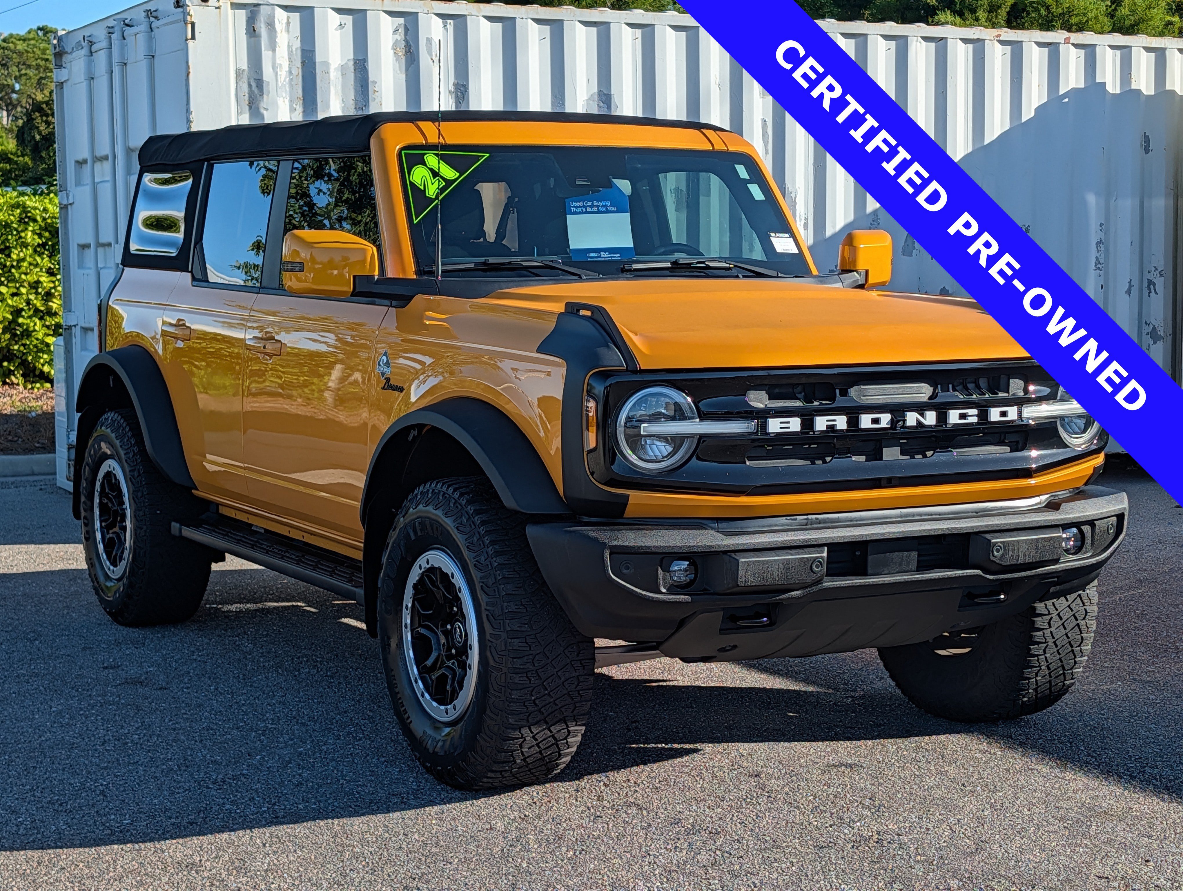 Certified 2021 Ford Bronco Outer Banks w/ Sasquatch Package AWD/4WD image 3
