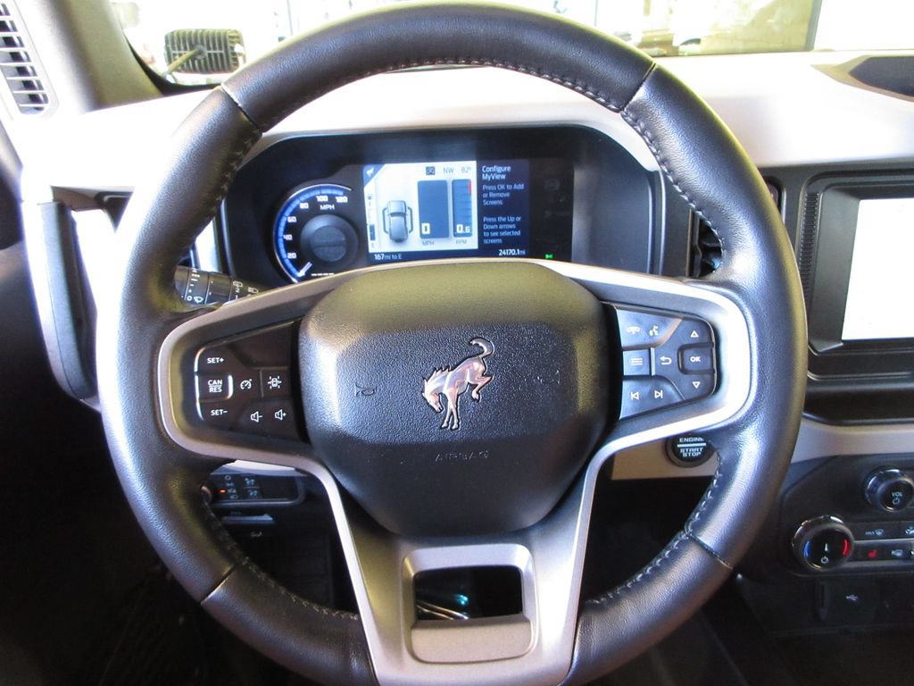 Certified 2022 Ford Bronco Wildtrak AWD/4WD image 13
