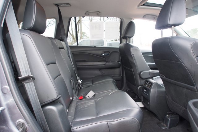 Used 2021 Honda Pilot Special Edition image 14