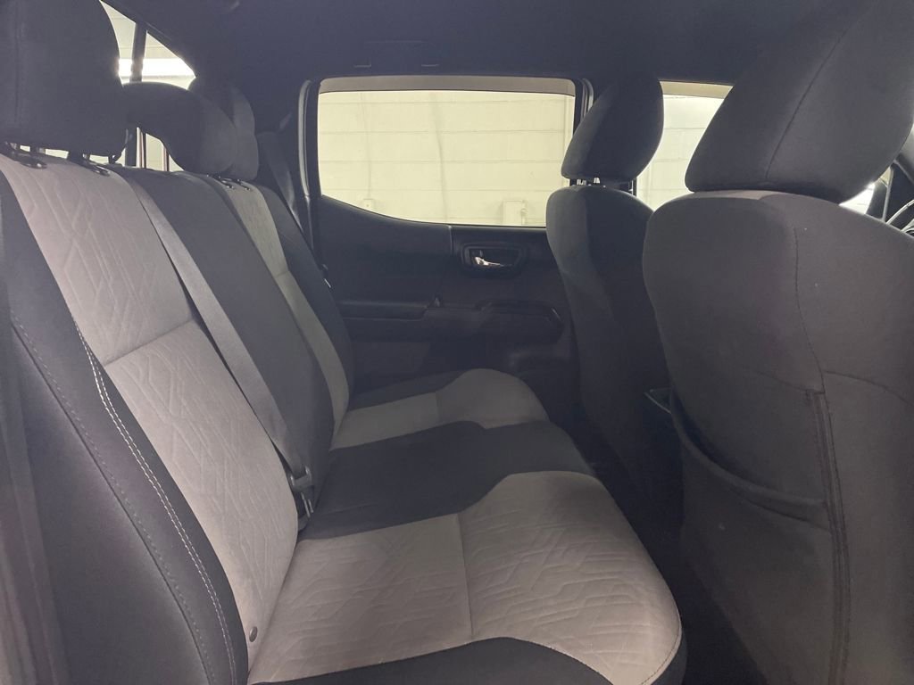 Used 2020 Toyota Tacoma TRD Off-Road image 27