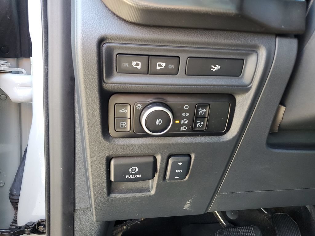 Certified 2024 Ford F150 Lariat AWD/4WD image 18