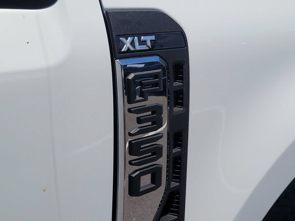 Certified 2025 Ford F350 XLT w/ FX4 Off-Road Package AWD/4WD image 6