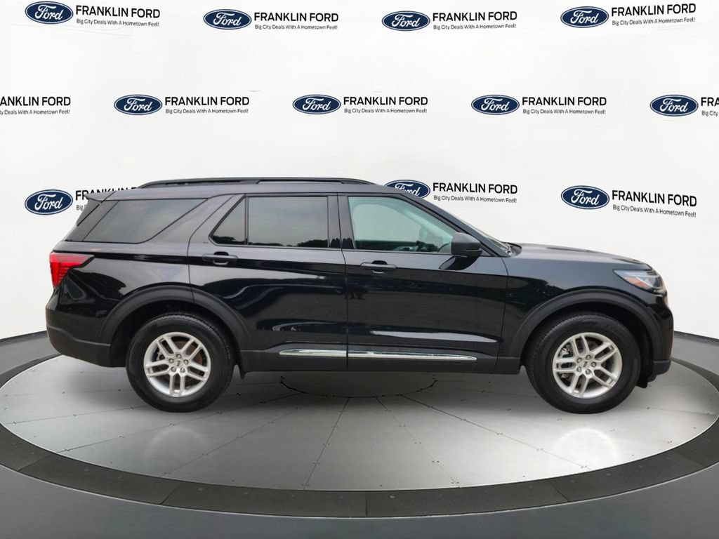 Certified 2025 Ford Explorer Active AWD/4WD image 6