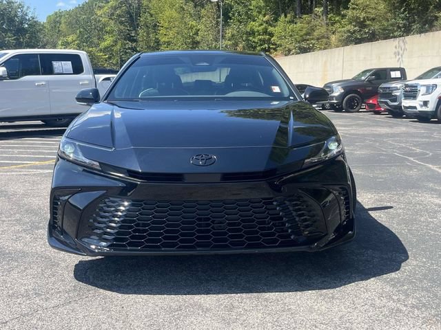 Used 2026 Toyota Camry Hybrid w/ Convenience Package FWD image 9