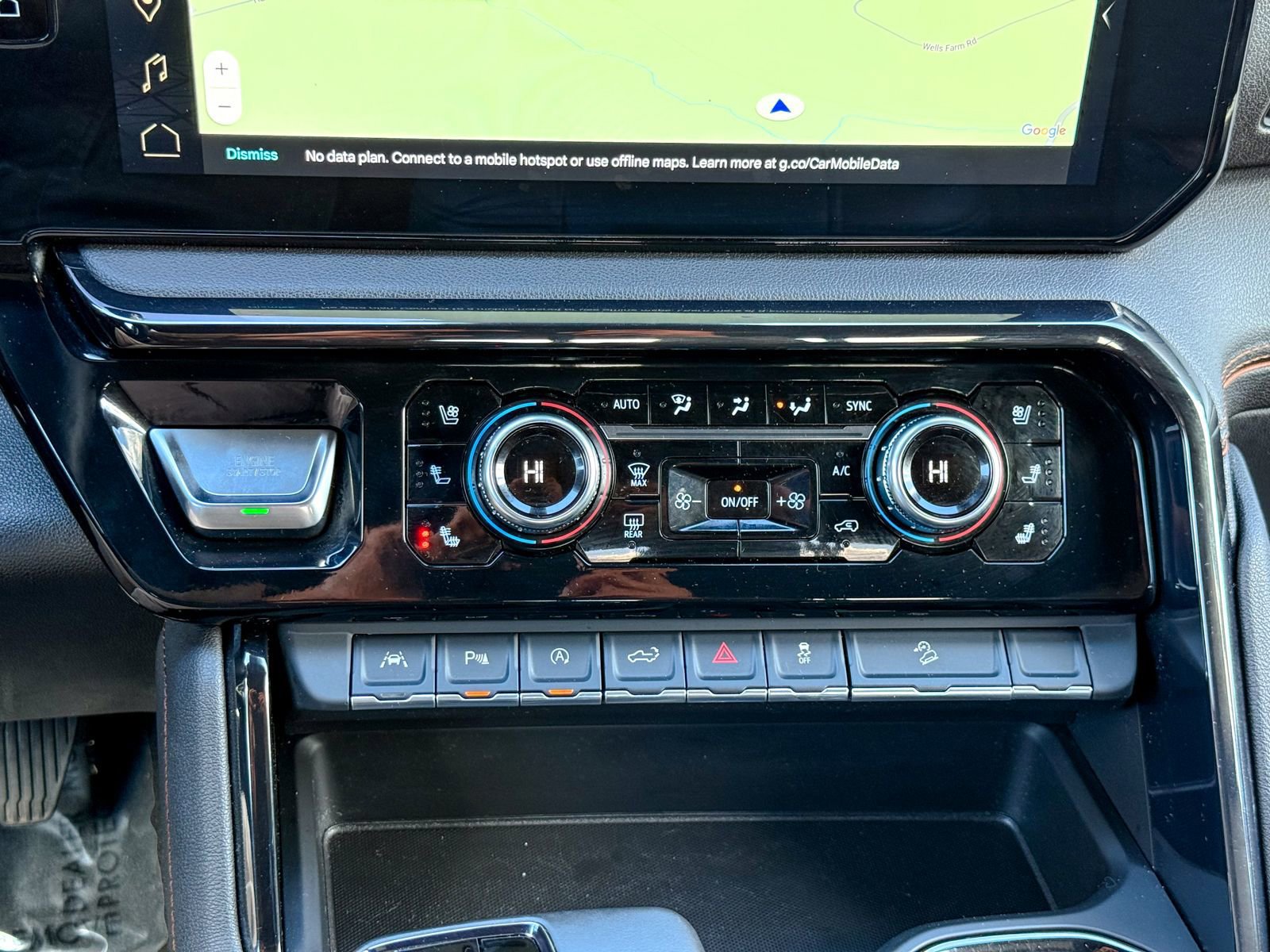 Used 2024 GMC Sierra 1500 AT4 w/ Technology Package image 25