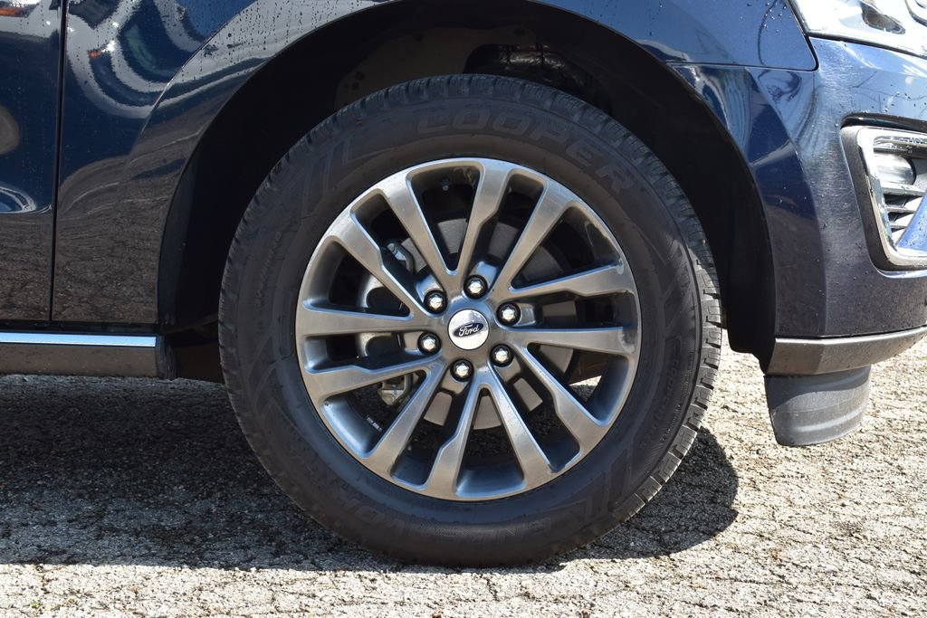 Certified 2021 Ford Expedition Limited AWD/4WD image 7