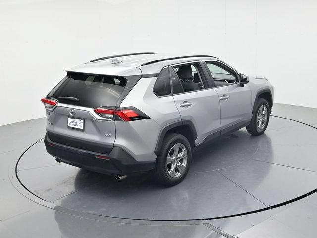 Used 2024 Toyota RAV4 XLE FWD image 41
