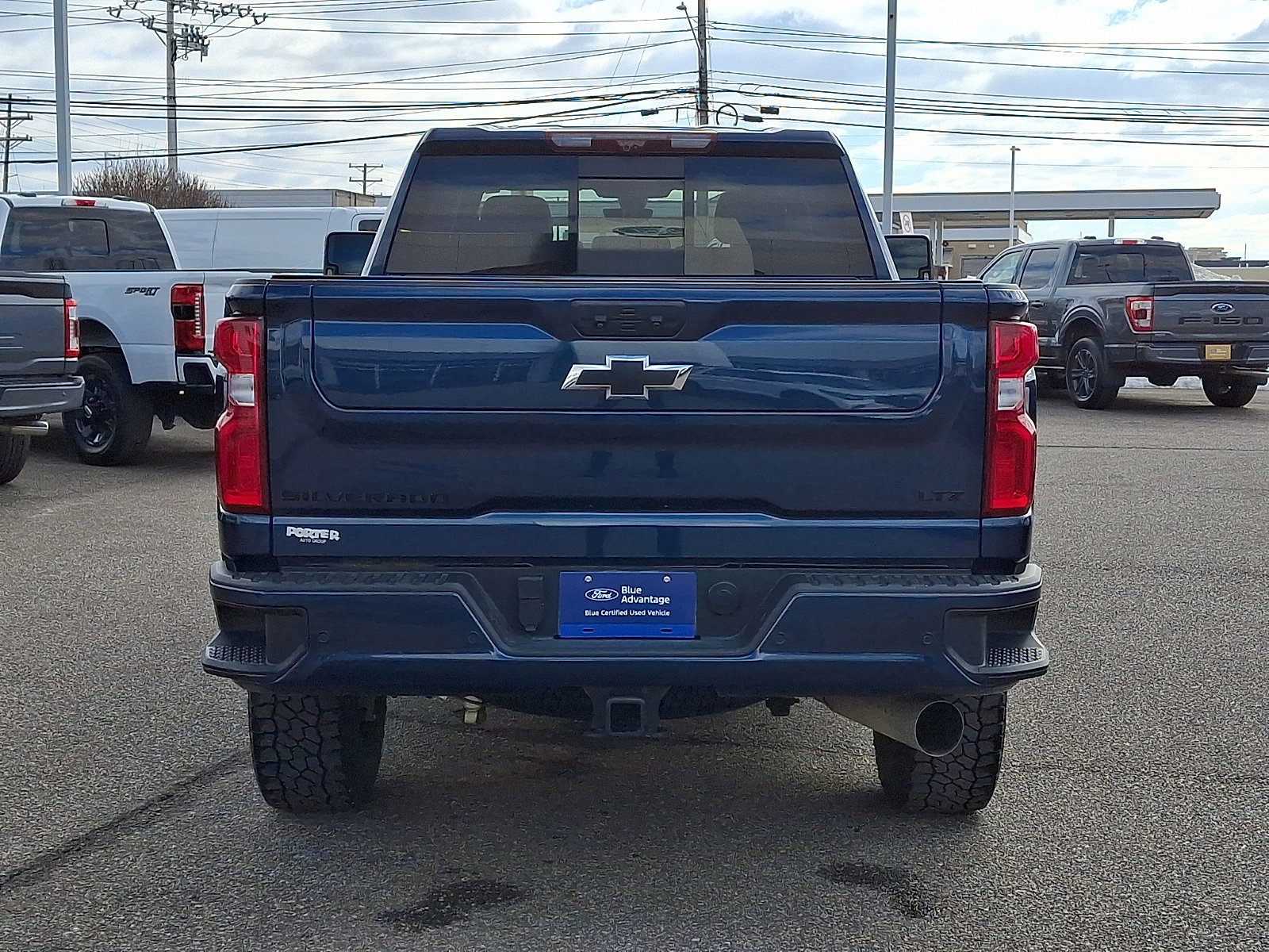 Used 2022 Chevrolet Silverado 3500 LTZ w/ LTZ Plus Package image 6