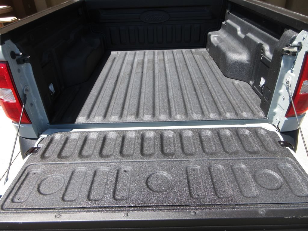 Certified 2024 Ford Maverick XL FWD image 26