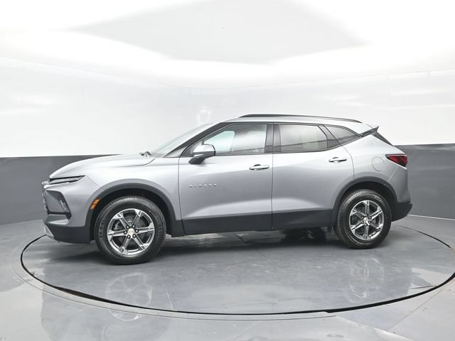 Used 2023 Chevrolet Blazer LT AWD/4WD image 4
