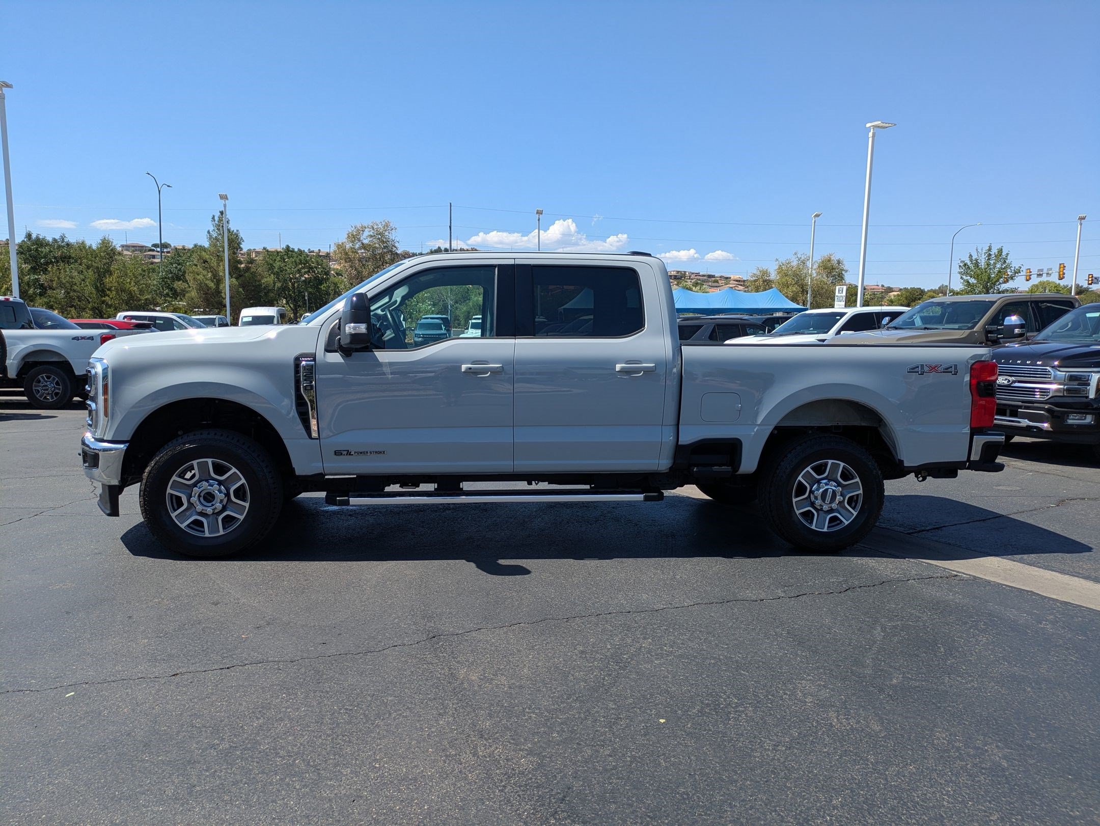 Certified 2025 Ford F250 Lariat AWD/4WD image 9
