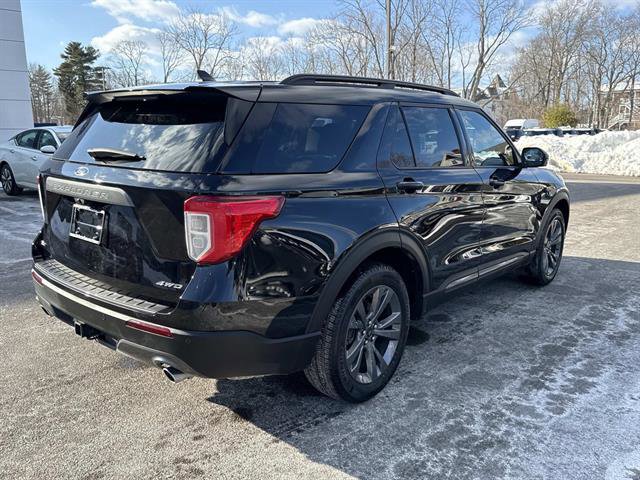 Certified 2023 Ford Explorer XLT w/ Equipment Group 202A image 9