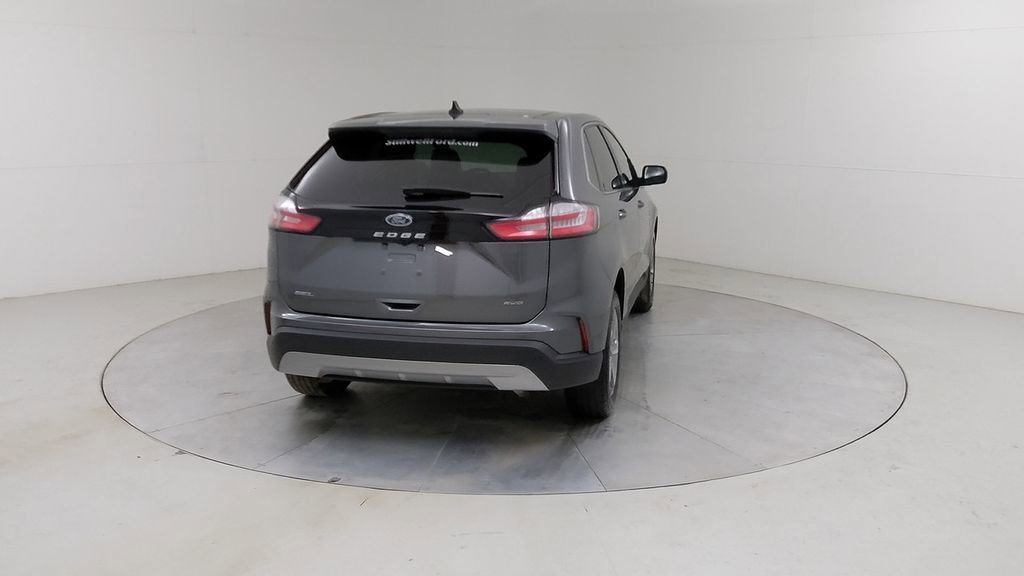 Certified 2022 Ford Edge SEL w/ Convenience Package AWD/4WD image 15