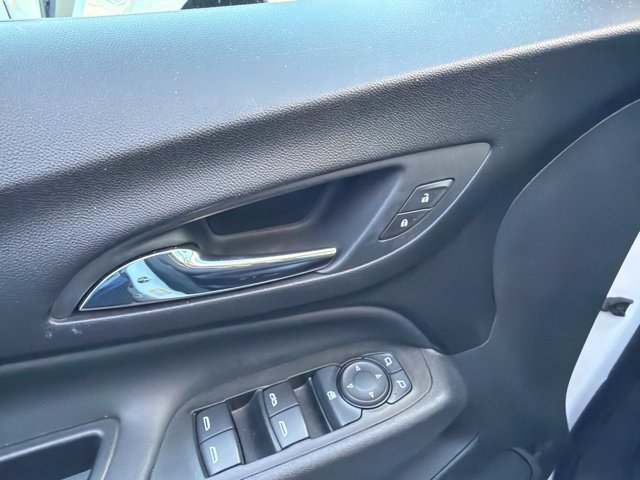 Used 2020 Chevrolet Equinox LT FWD image 5