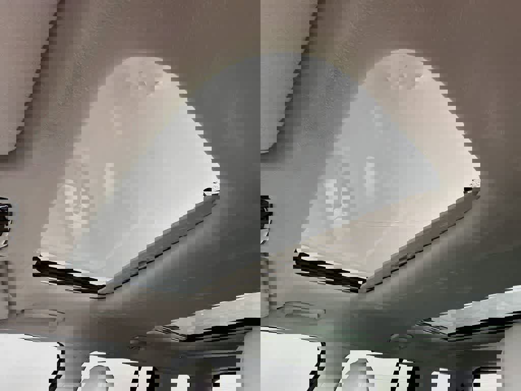 Used 2025 Hyundai Santa Fe Calligraphy image 32