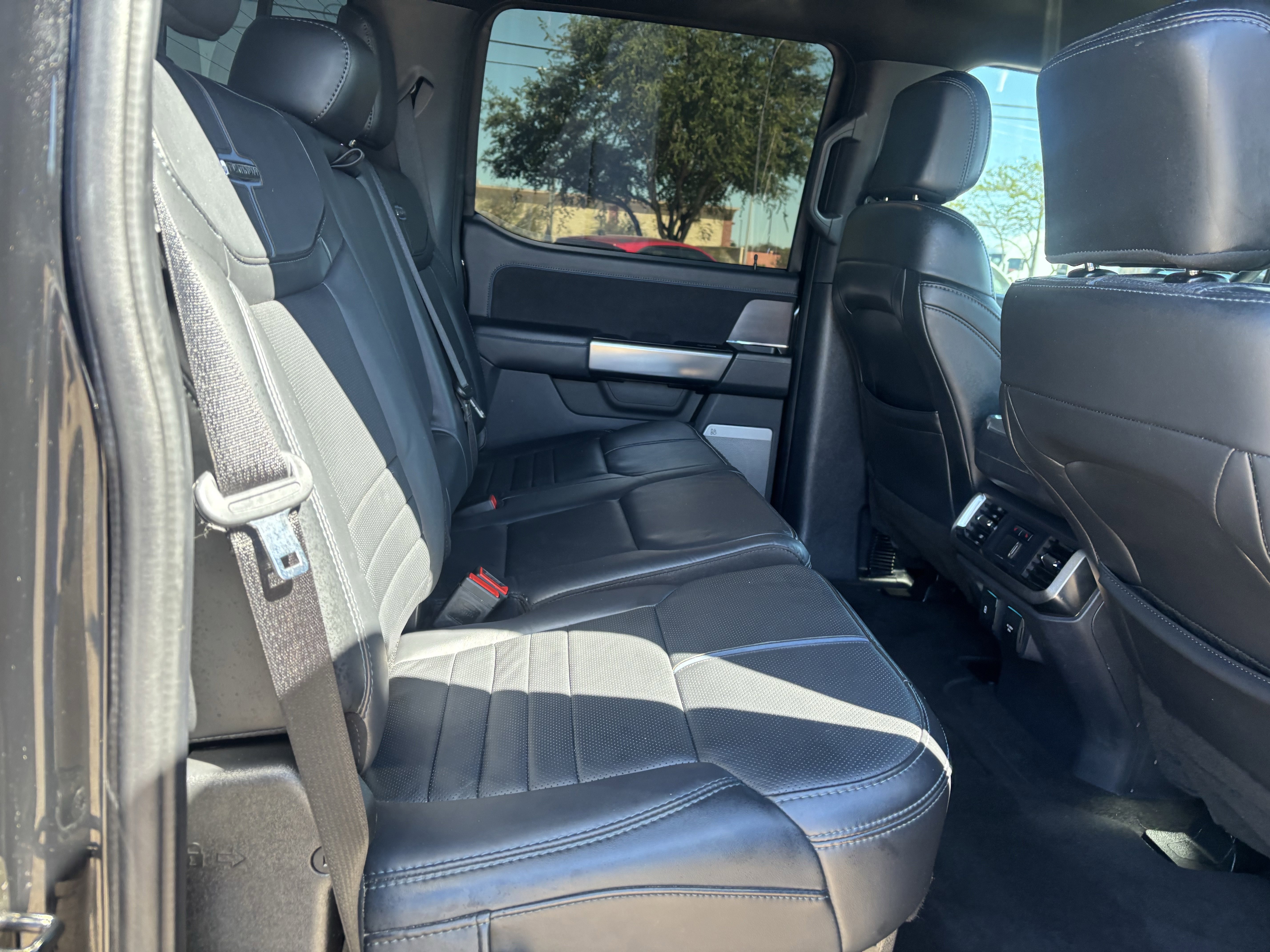 Certified 2024 Ford F150 Platinum w/ FX4 Off-Road Package image 20