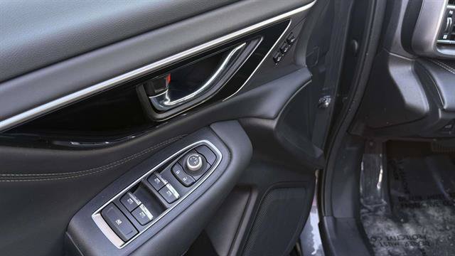 Used 2024 Subaru Outback Limited XT AWD/4WD image 40
