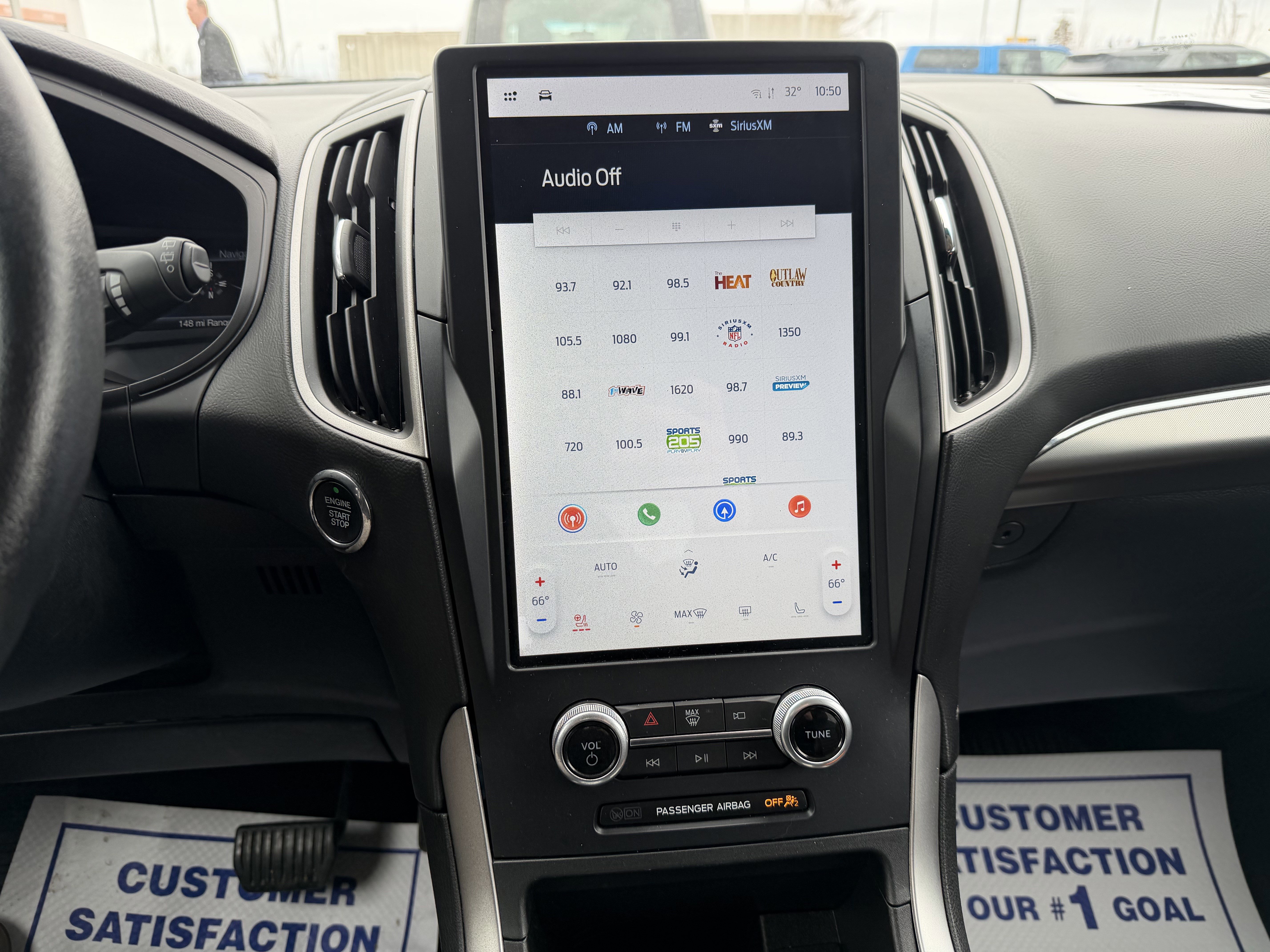 Certified 2022 Ford Edge SEL w/ Cold Weather Package image 13