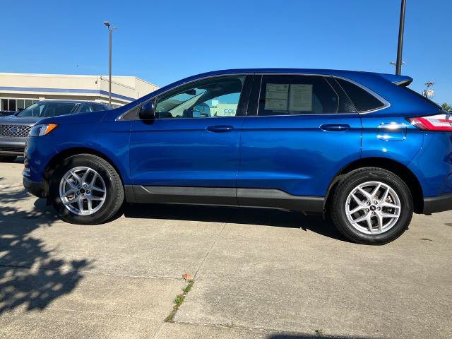 Certified 2024 Ford Edge SEL AWD/4WD image 2