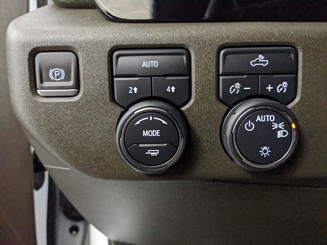 Used 2024 Chevrolet Silverado 1500 LT image 20