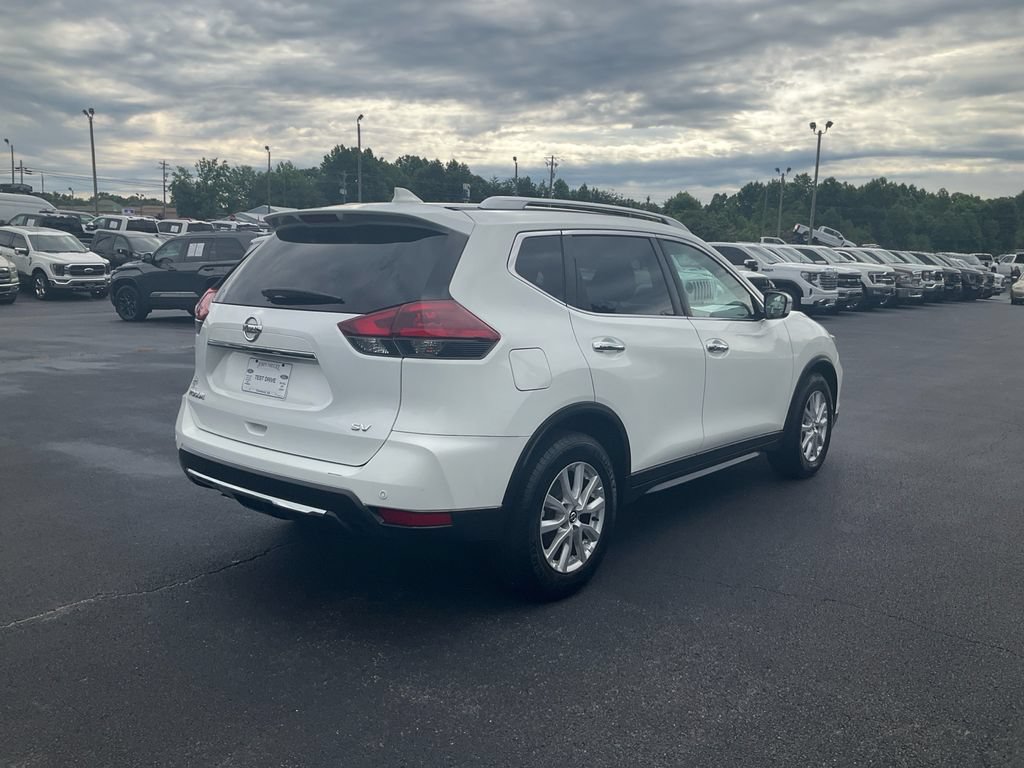 Used 2019 Nissan Rogue SV FWD image 5