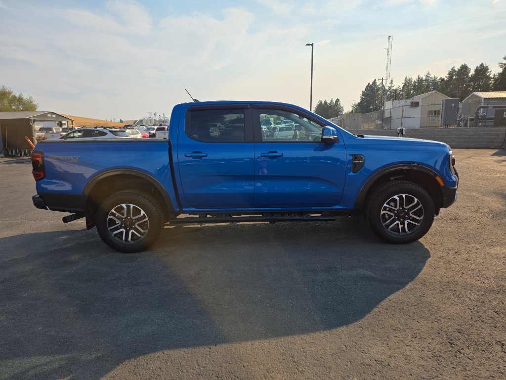 Certified 2024 Ford Ranger Lariat w/ Trailer Tow Package AWD/4WD image 5