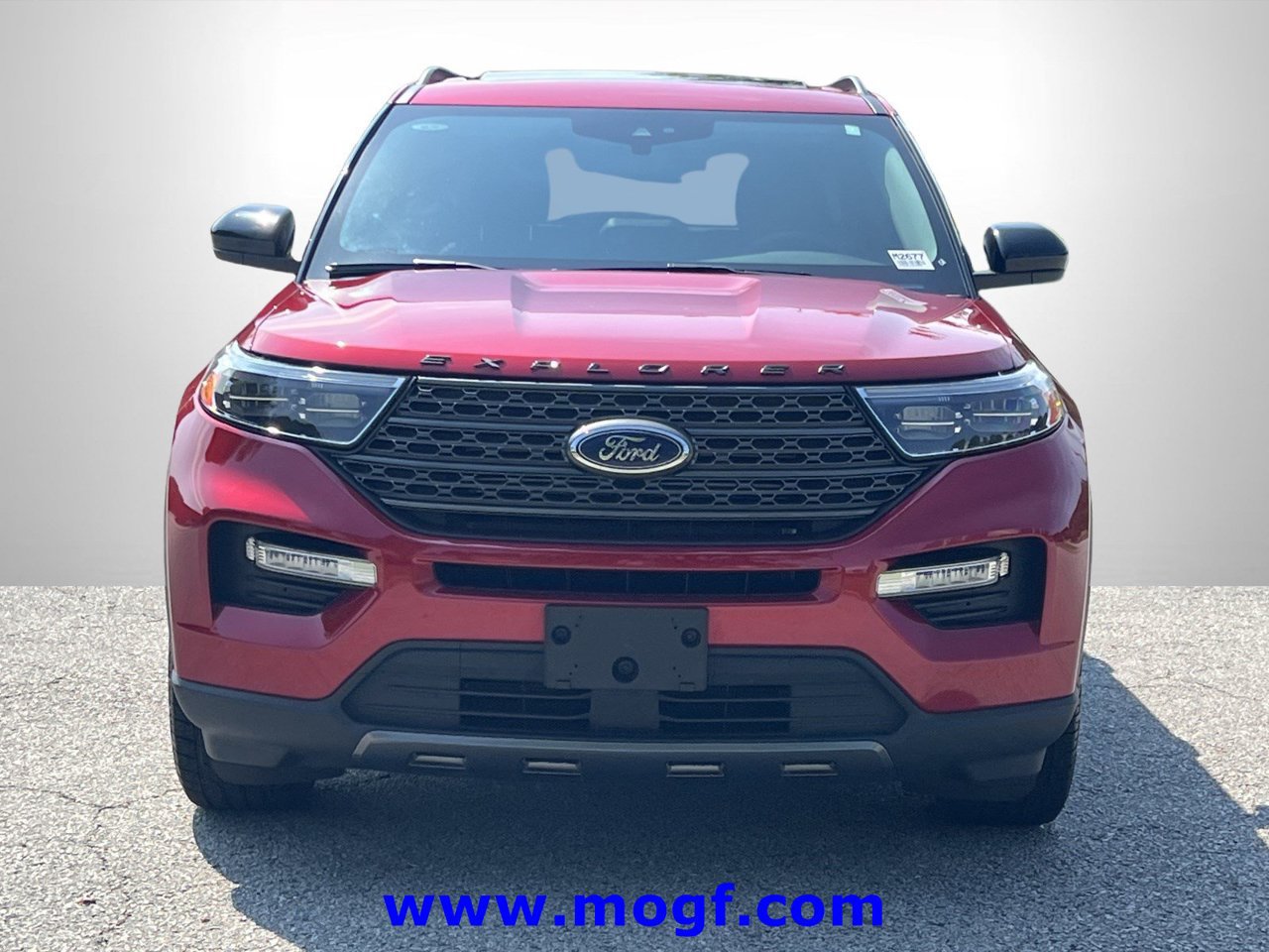 Certified 2024 Ford Explorer XLT w/ Equipment Group 202A AWD/4WD image 28
