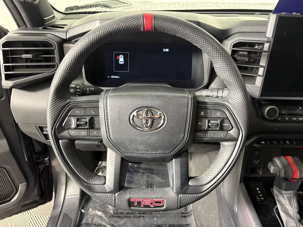 Used 2025 Toyota Sequoia TRD Pro AWD/4WD image 16