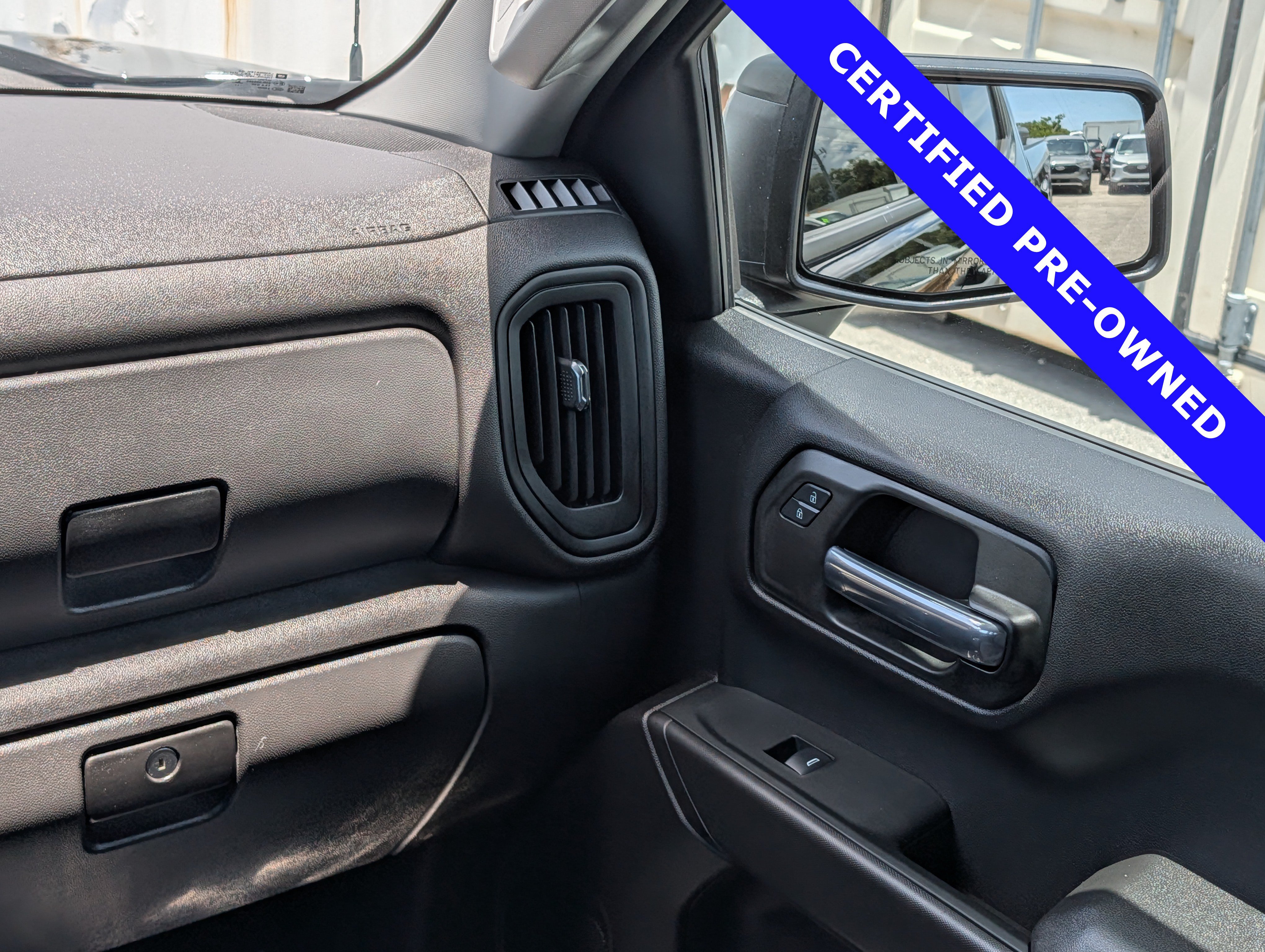 Used 2024 Chevrolet Silverado 1500 Custom w/ Turbomax Blackout Package AWD/4WD image 18