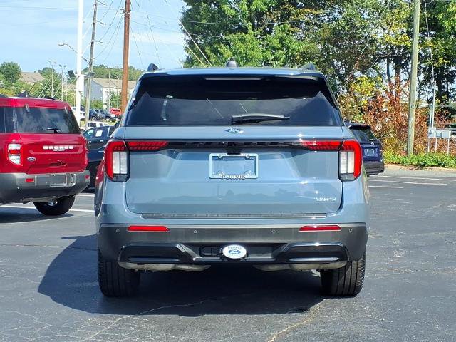 Certified 2025 Ford Explorer ST-Line w/ Premium Package AWD/4WD image 4