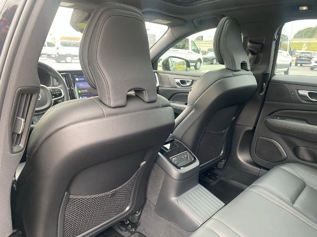 Used 2023 Volvo S60 T8 Plus w/ Climate Package image 29