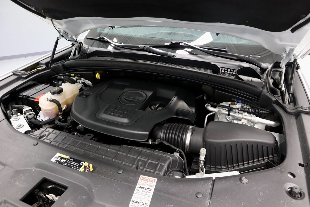 Used 2022 Jeep Grand Cherokee Overland w/ Luxury Tech Group IV image 17