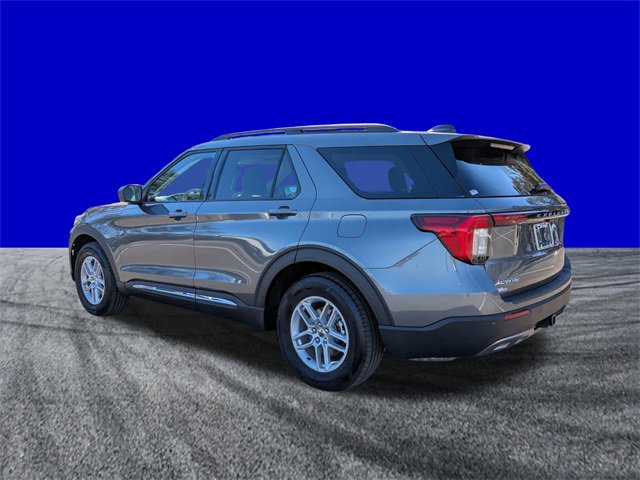 Certified 2025 Ford Explorer Active w/ Active Comfort Package image 6