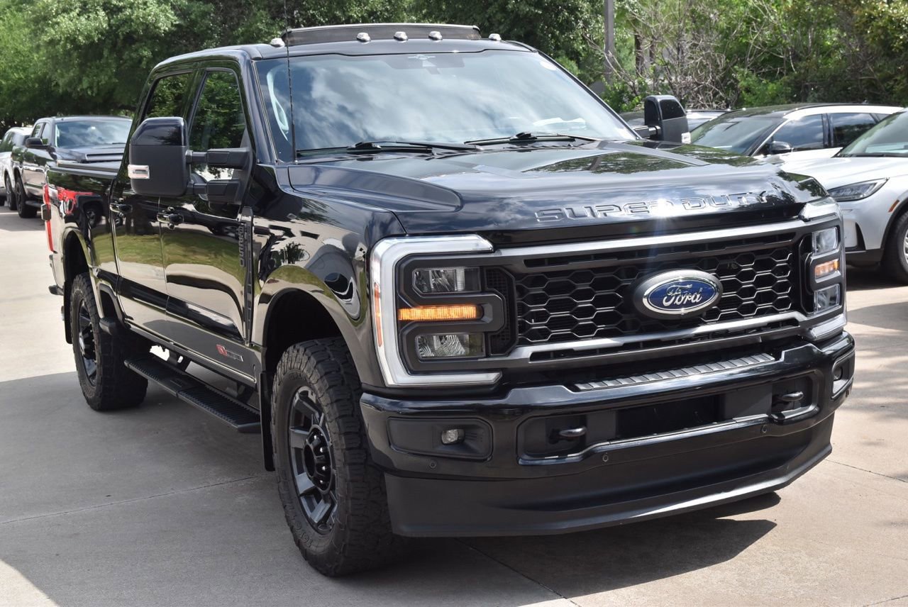 Certified 2023 Ford F250 Lariat w/ Lariat Ultimate Package AWD/4WD image 11