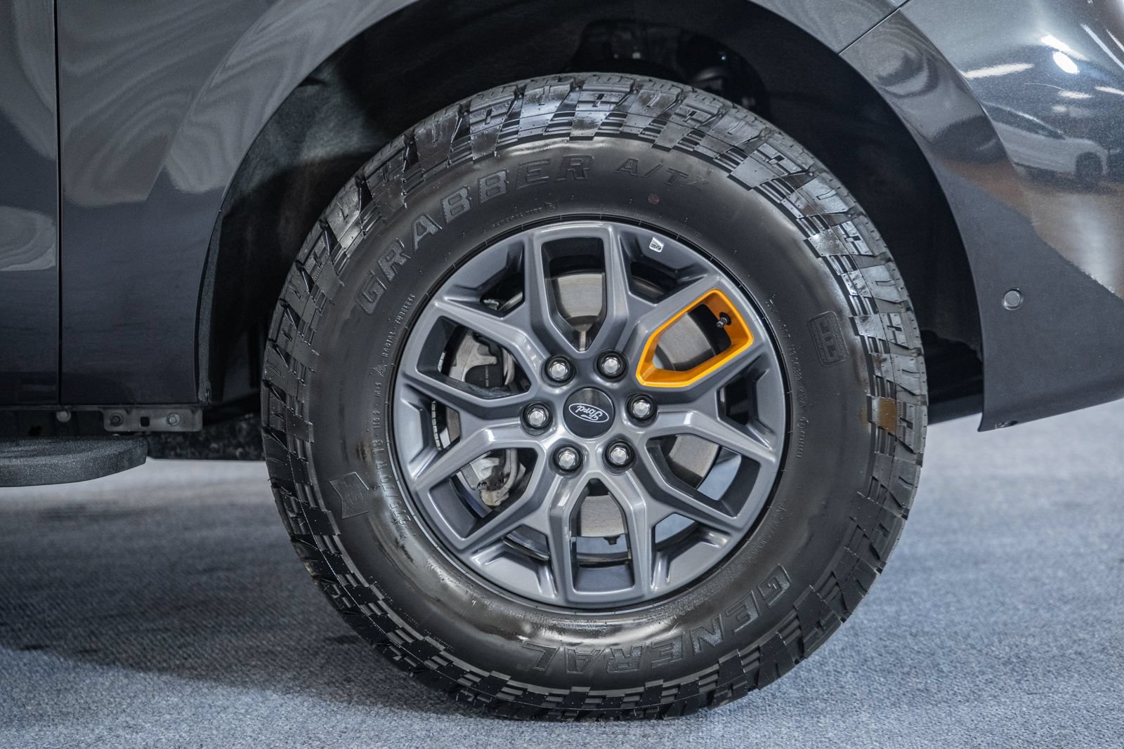 Certified 2025 Ford Expedition Tremor AWD/4WD image 20