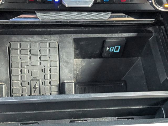 Certified 2024 Ford F350 Lariat w/ Black Appearance Package image 21