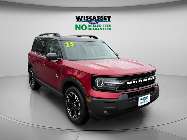 Certified 2025 Ford Bronco Sport Outer Banks w/ Outer Banks Tech Package+ AWD/4WD image 1