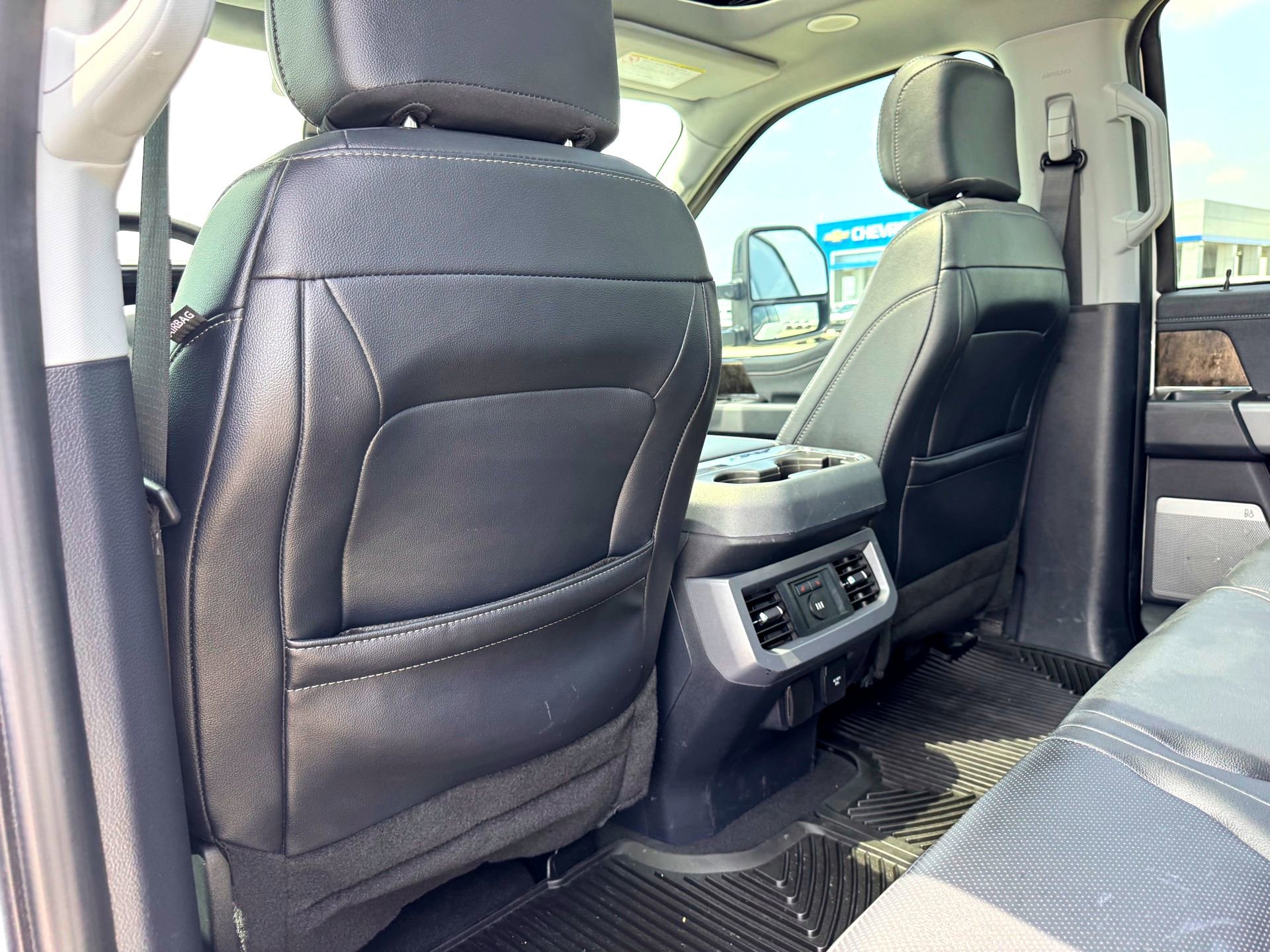 Certified 2024 Ford F250 Lariat w/ Lariat Ultimate Package AWD/4WD image 19