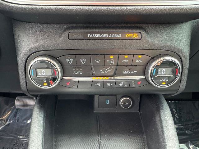 Certified 2020 Ford Escape Titanium AWD/4WD image 21