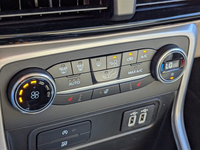 Certified 2021 Ford EcoSport Titanium image 27