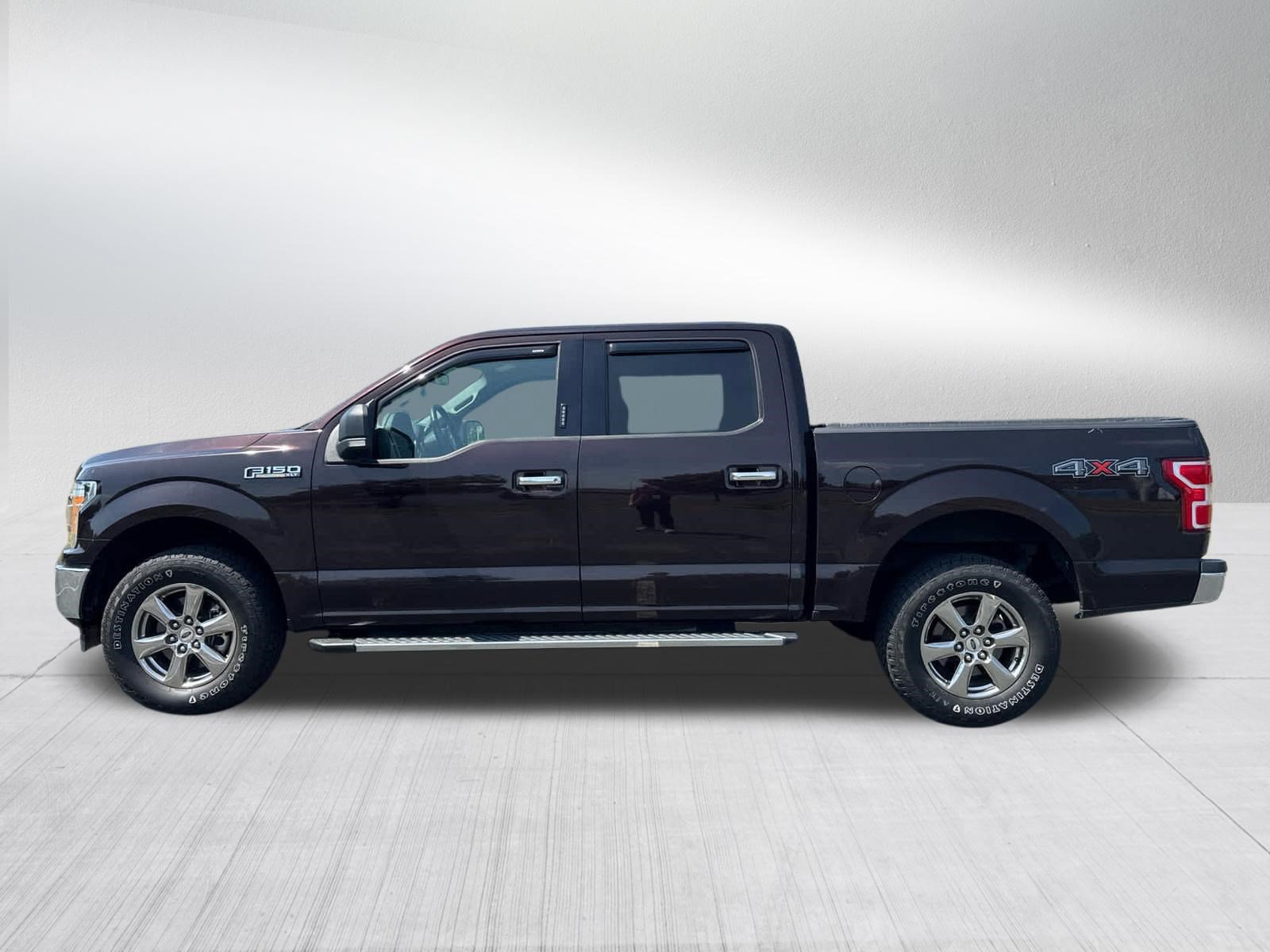 Certified 2020 Ford F150 XLT w/ Equipment Group 302A Luxury AWD/4WD image 4