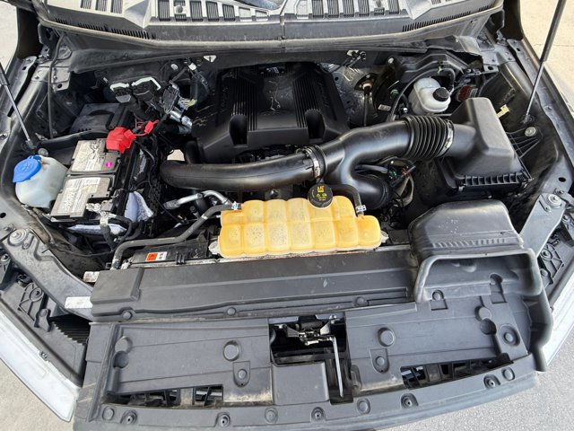 Certified 2018 Ford F150 XLT w/ Equipment Group 302A Luxury image 21