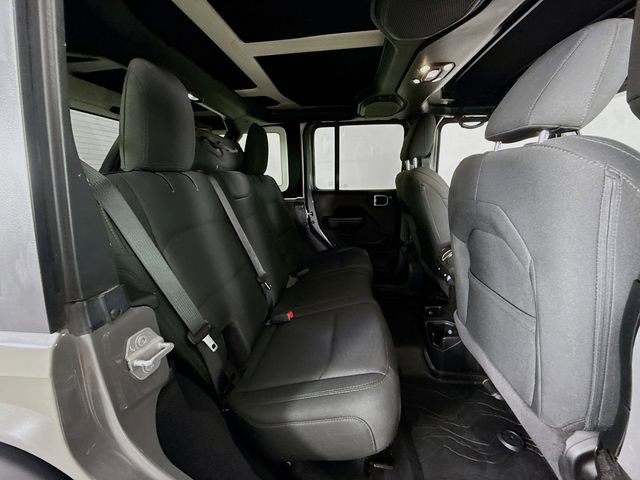 Used 2020 Jeep Wrangler Unlimited Sport image 25