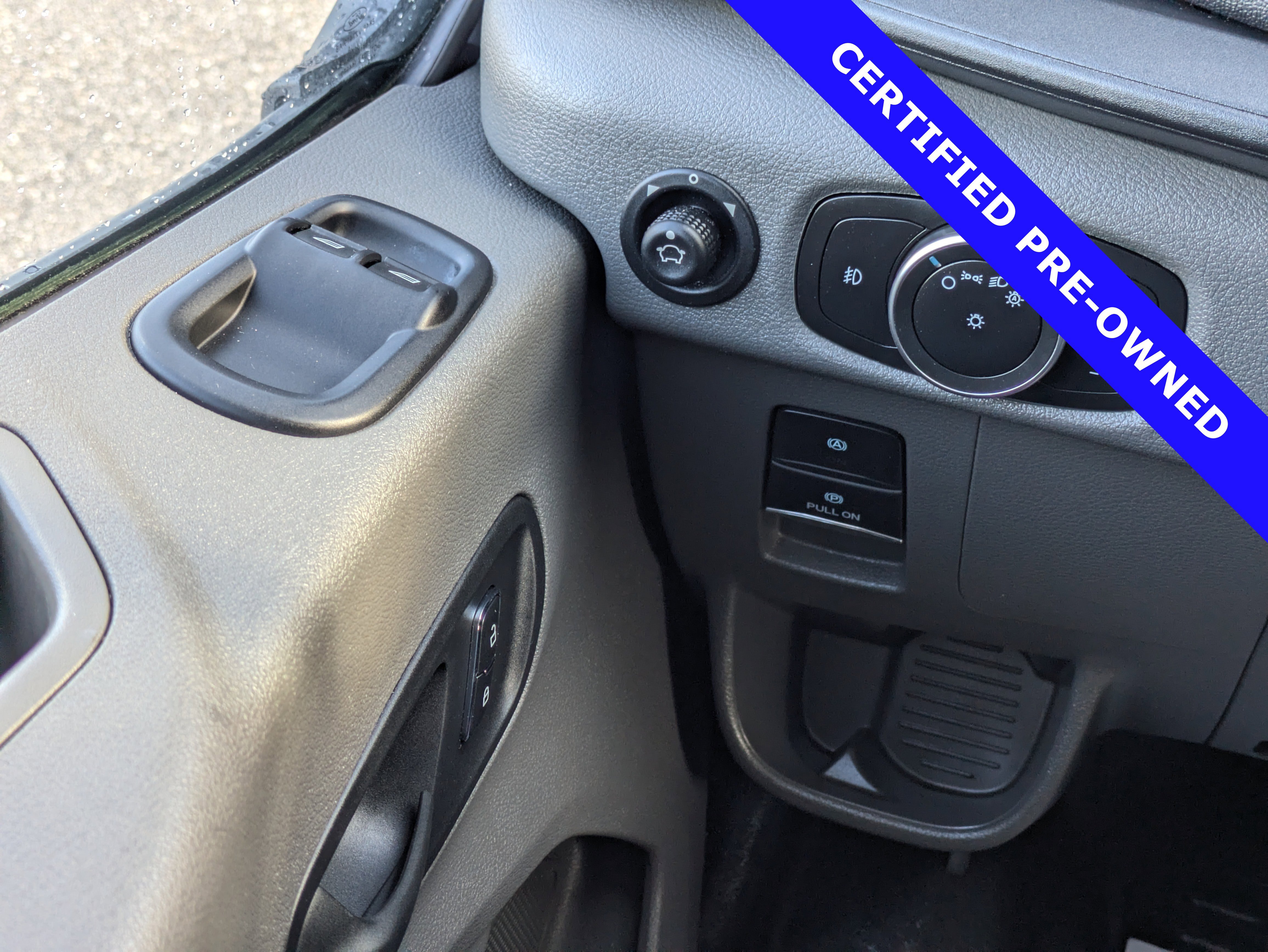 Certified 2024 Ford Transit 250 Low Roof w/ Exterior Upgrade Package image 21