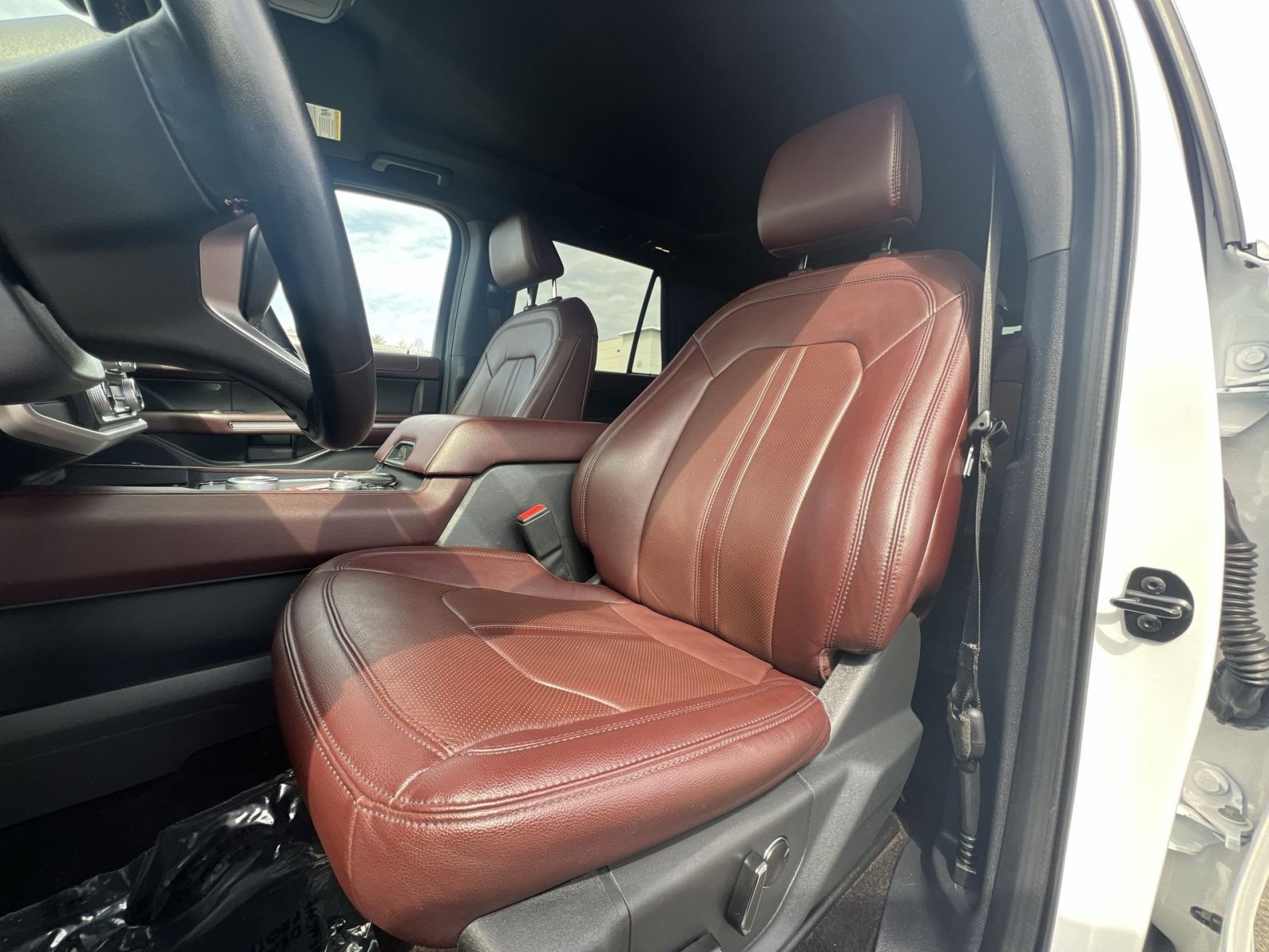 Certified 2023 Ford Expedition Limited image 13