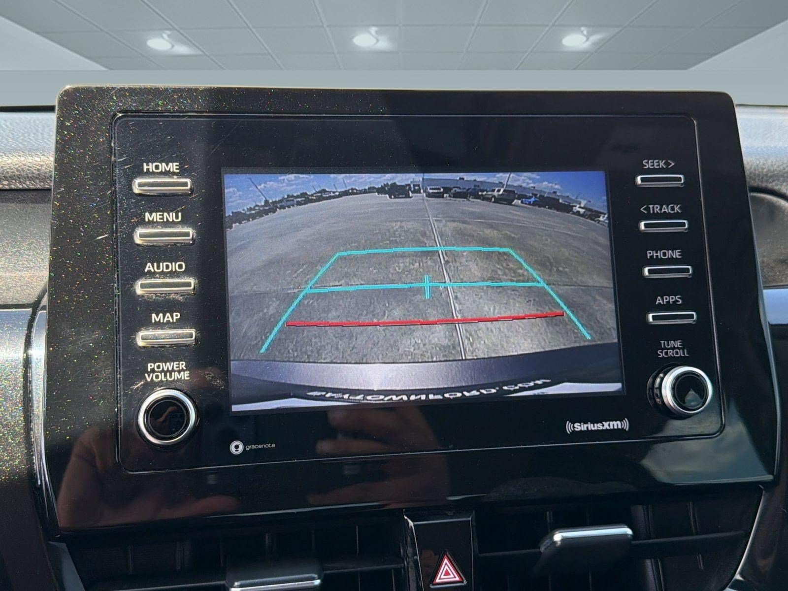 Used 2022 Toyota Camry SE FWD image 21