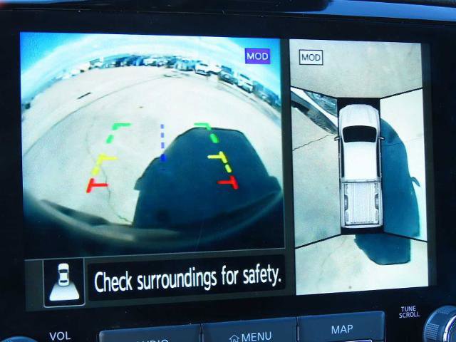 Used 2024 Nissan Titan PRO-4X w/ Pro-4x Convenience Package image 31