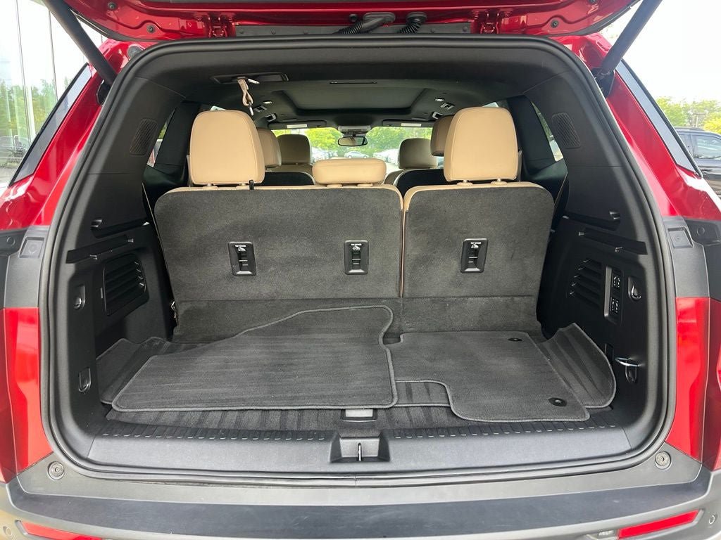 Used 2025 Buick Enclave Preferred w/ Power Package AWD/4WD image 12